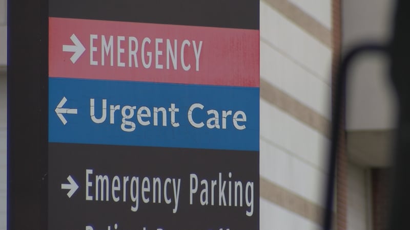EMERGENCY ER URGENT CARE SIGN